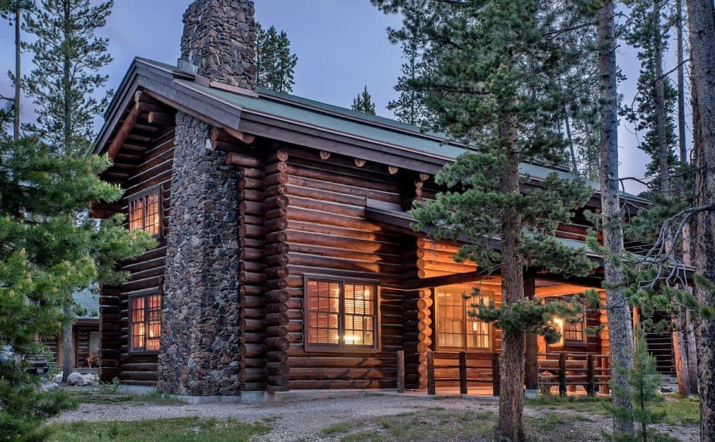 Log cabin among the pines at Redfish Lake Lodge in Stanley, Idaho, in the Sawtooth Mountains