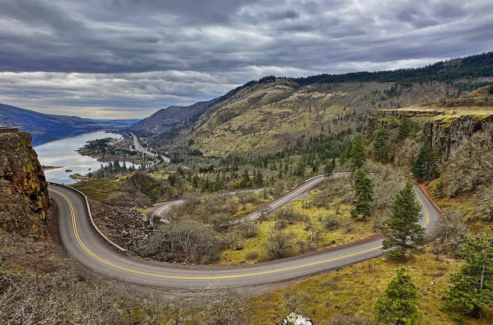 Winding road at Rowena Crest Viewpoint with autumn gold hillsides Oregon
