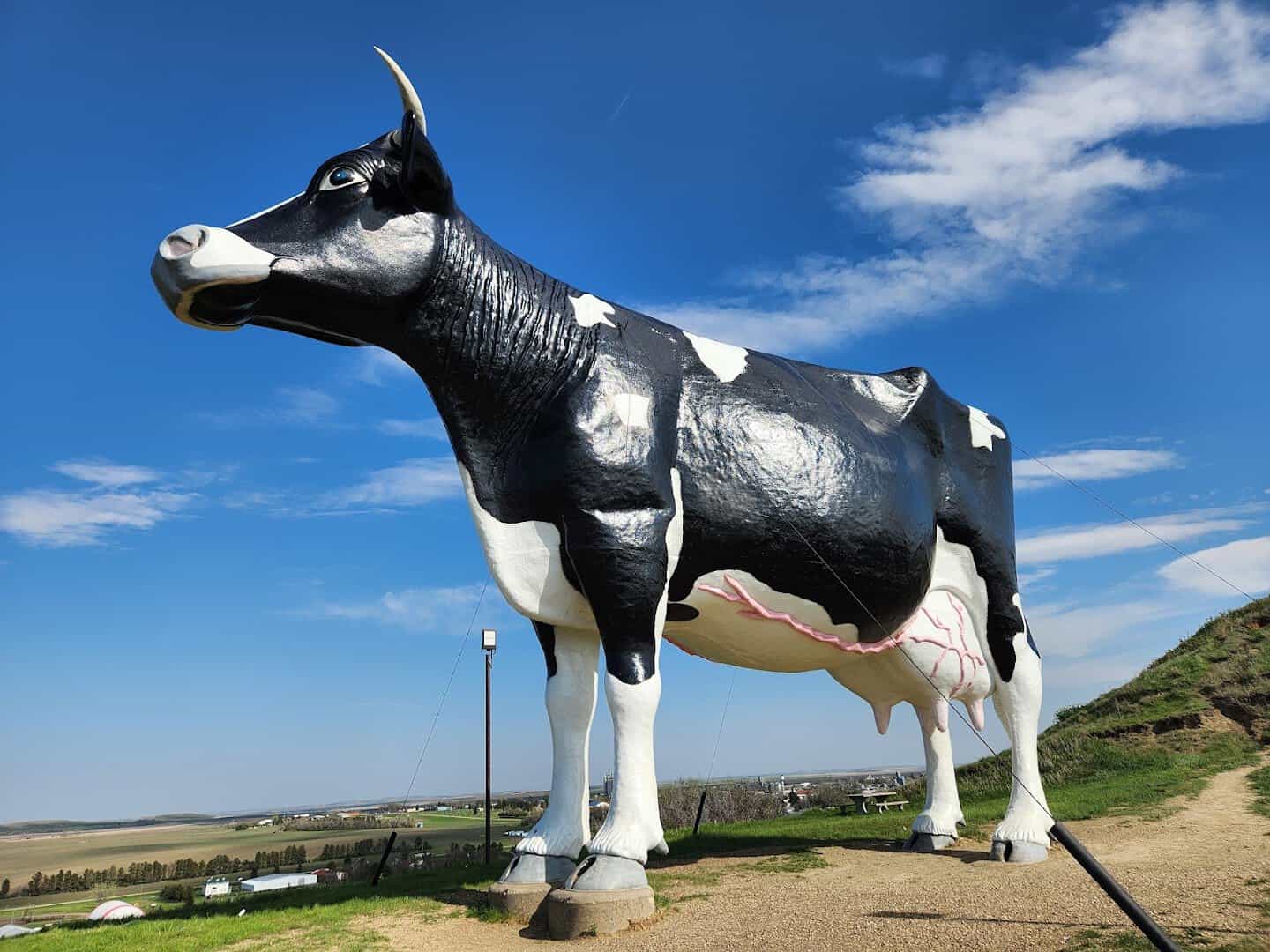 Salem Sue, the World's Largest Holstein Cow, in New Salem, North Dakota