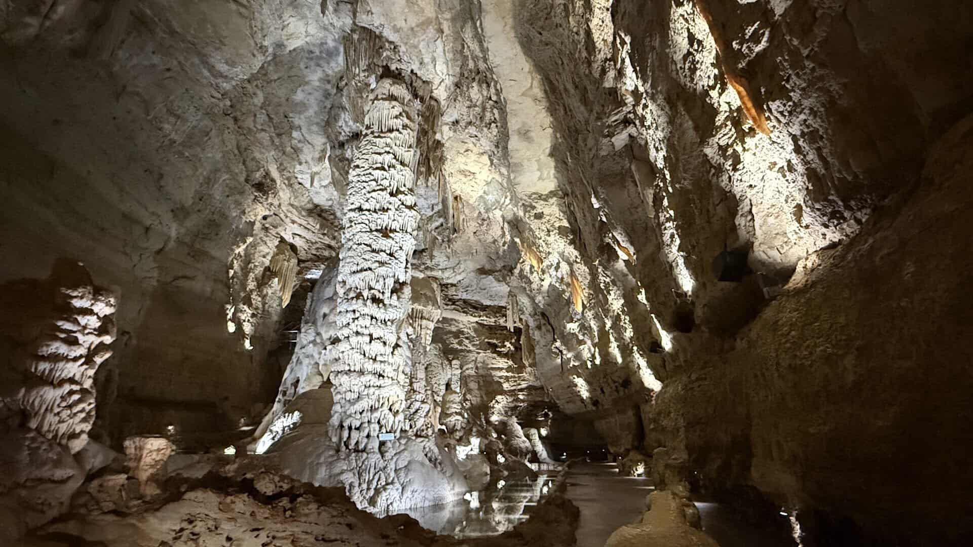Cluster of stalactites and stalagmites in Natural Bridge Caverns