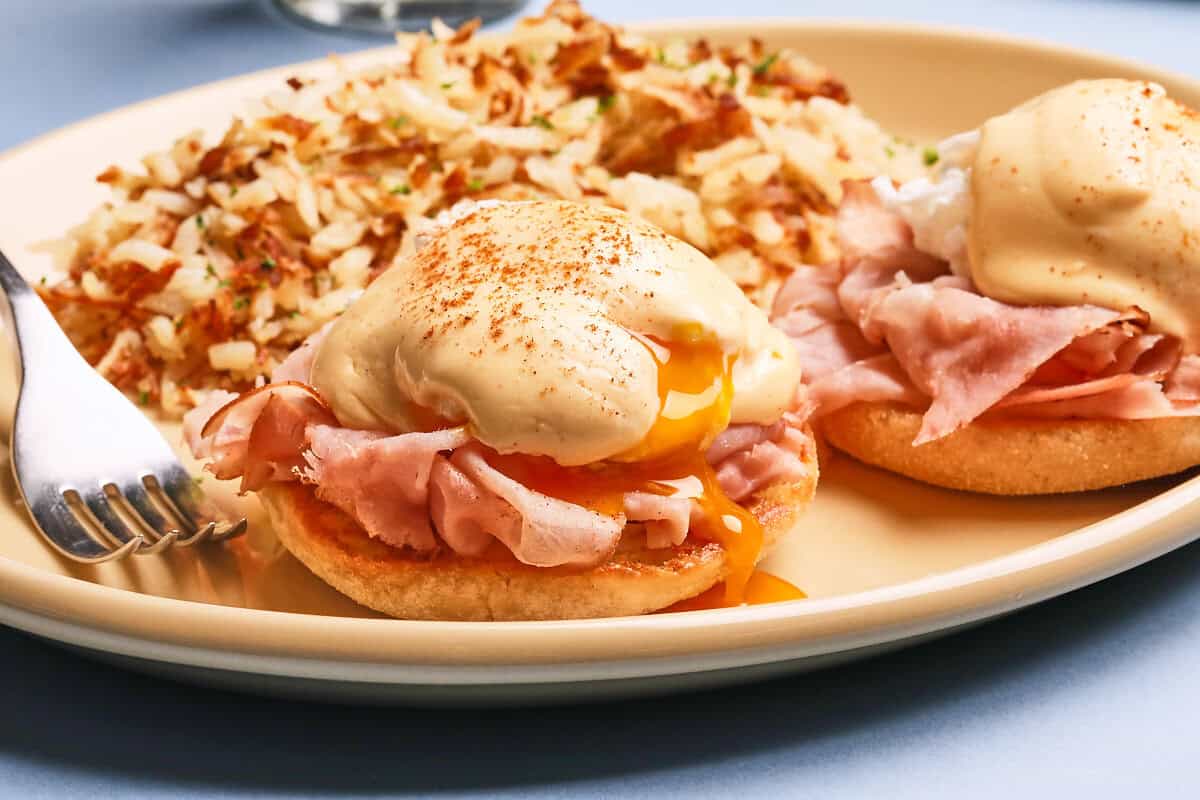 Eggs Benedict at Snooze, an A.M. Eatery in Denver, Colorado