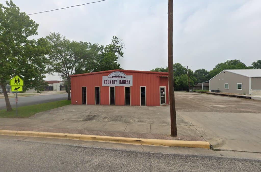 Street view of Kountry Bakery on a Weimar, Texas corner
