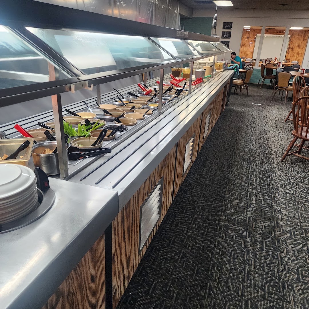 The all-you-can-eat buffet line at Sam's Original Restaurant in Fairfield, Texas