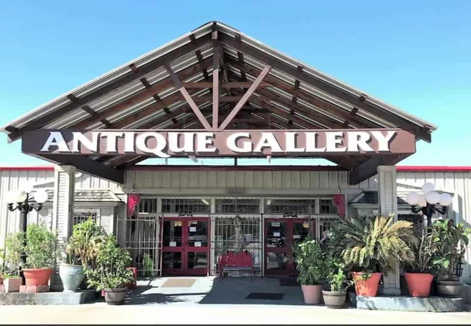 Front entrance and sign of The Antique Gallery of Houston in Spring Texas