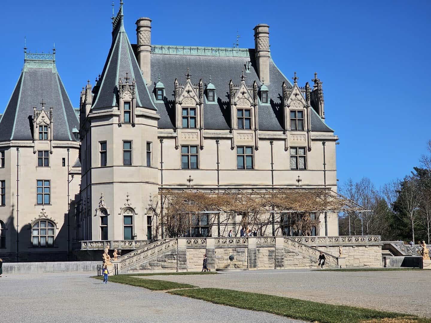 Biltmore Estate chateau under blue sky, Asheville, North Carolina