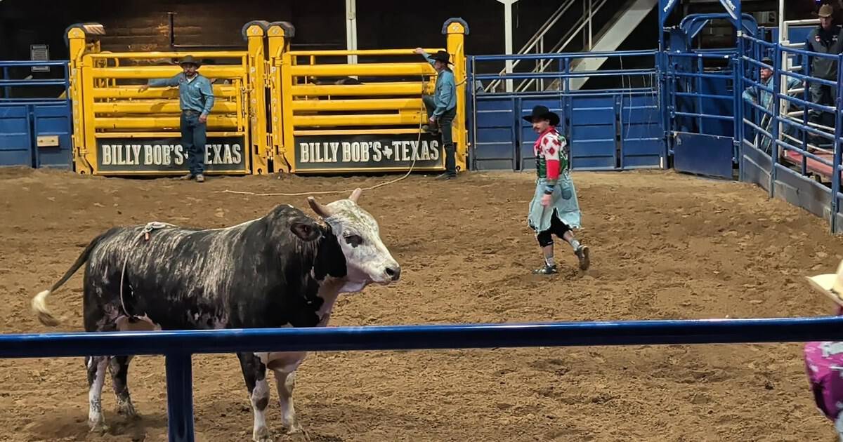 This Colossal Texas Honky-Tonk Is the Largest in the World, With Live Bull Riding Right Inside