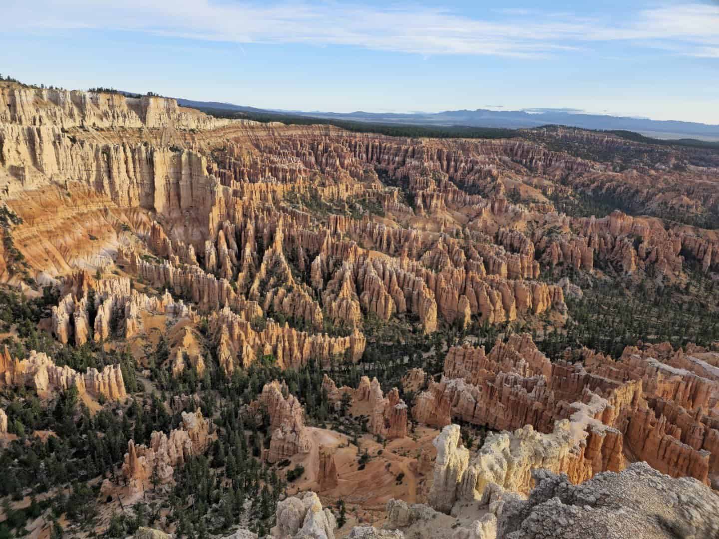The hoodoo amphitheater at Bryce Canyon National Park, Utah