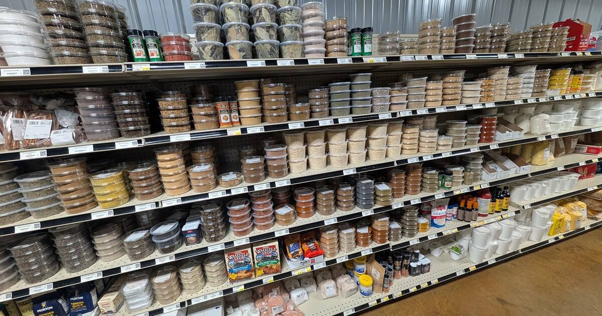 This Mennonite Country Store in Texas Is Stacked With Bulk Foods and Homemade Goods