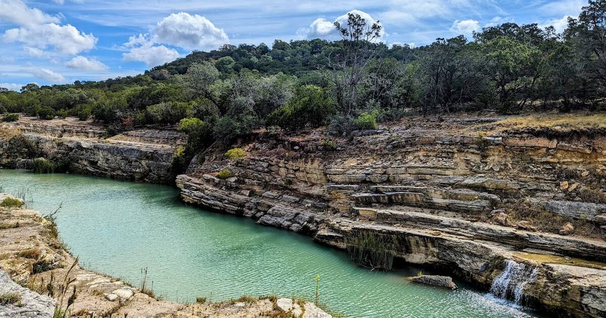 This Spring-Fed Texas Lake Is So Clear You Can See the Bottom, and Locals Intend to Keep It That Way