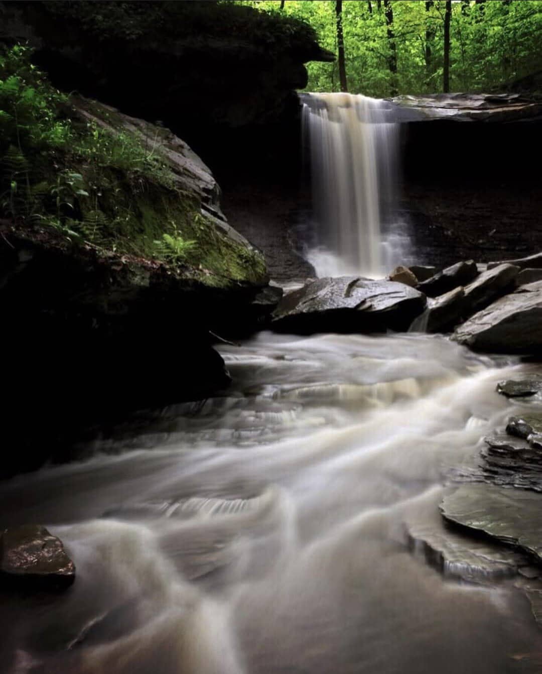 Blue Hen Falls waterfall in the forest at Cuyahoga Valley National Park, Ohio