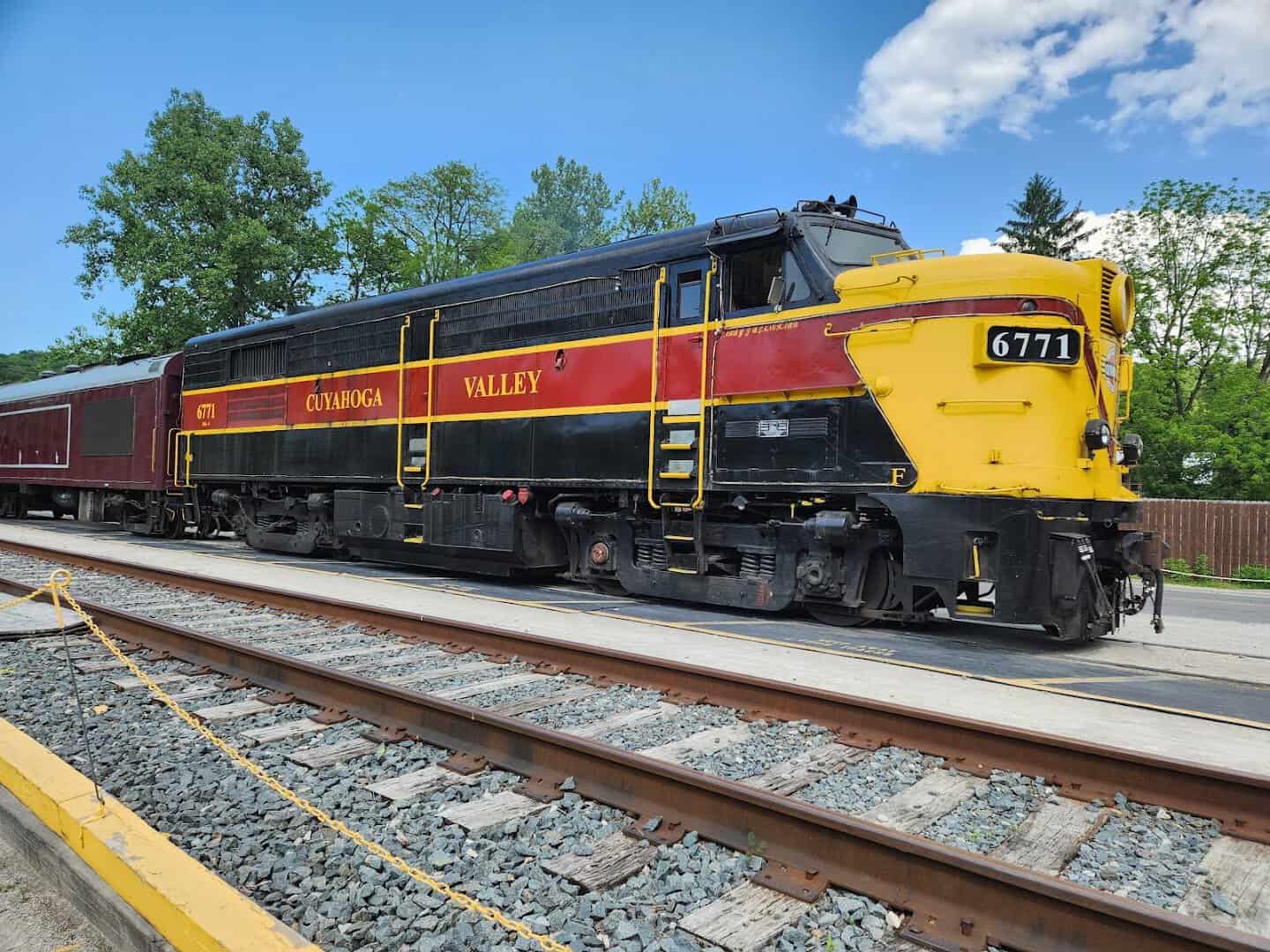 Cuyahoga Valley Scenic Railroad train on the tracks, Ohio