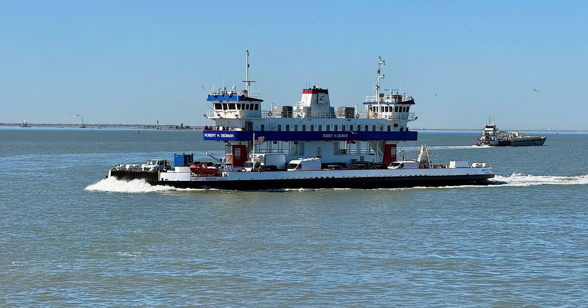 This Quiet Texas Peninsula Is Best Reached by a Free Ferry Ride With Dolphins