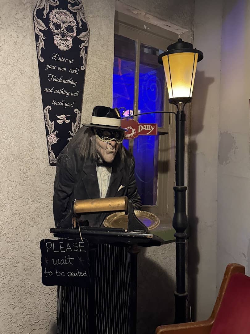 Gangster figure and eerie decor inside Monteleone's Italian Ristorante in El Paso