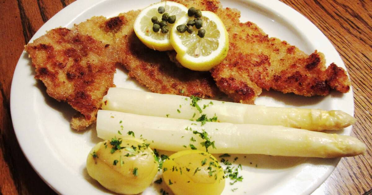 This Festive Texas Restaurant Serves the Largest Schnitzels in the State and Feels Like Bavaria