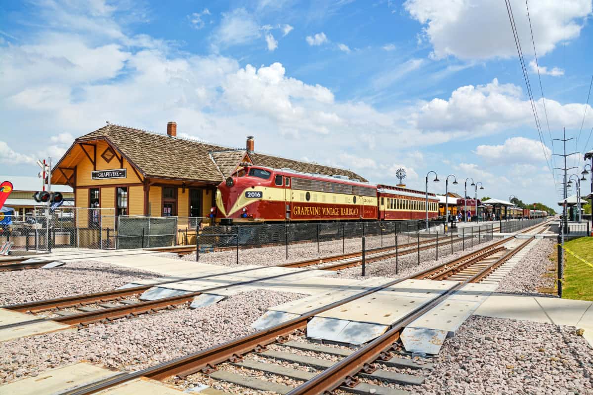 Grapevine Vintage Railroad train on the Cotton Belt Route in Grapevine