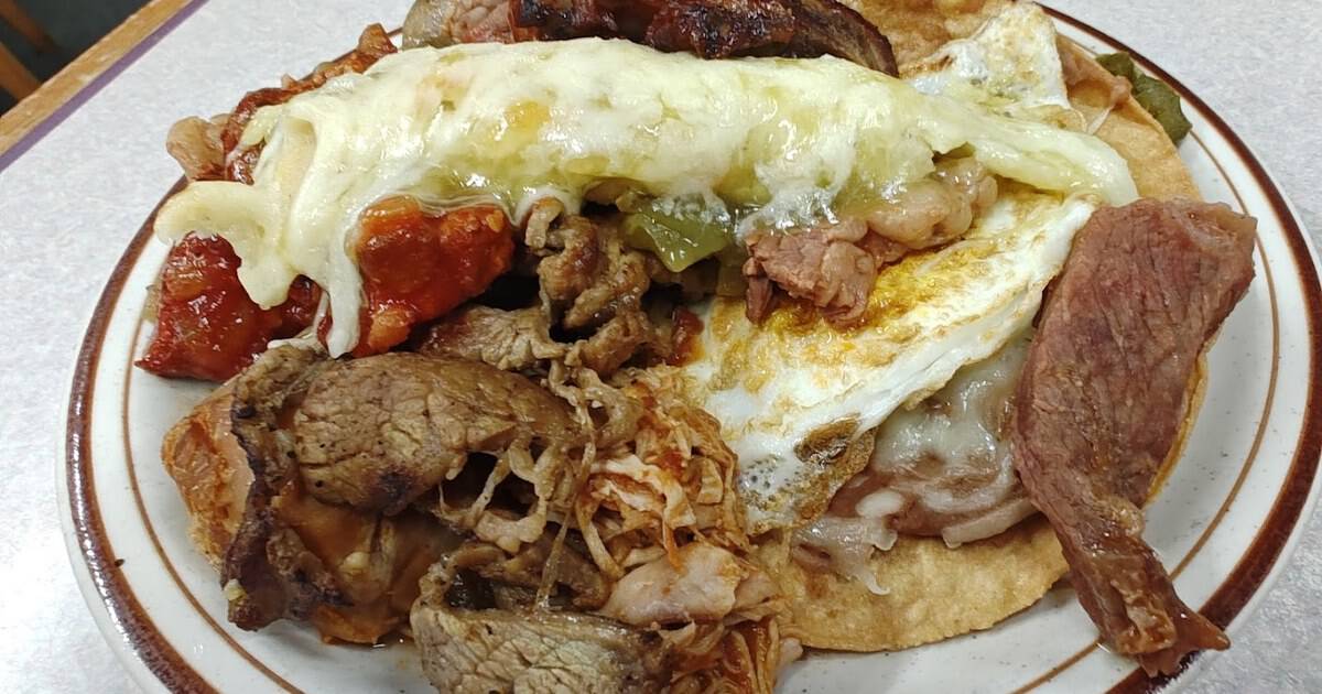 This All-You-Can-Eat Texas Mexican Buffet Serves Over 100 Dishes So You Never Have to Choose