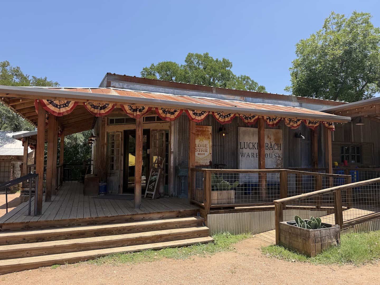 The Luckenbach feed store building decorated with bunting