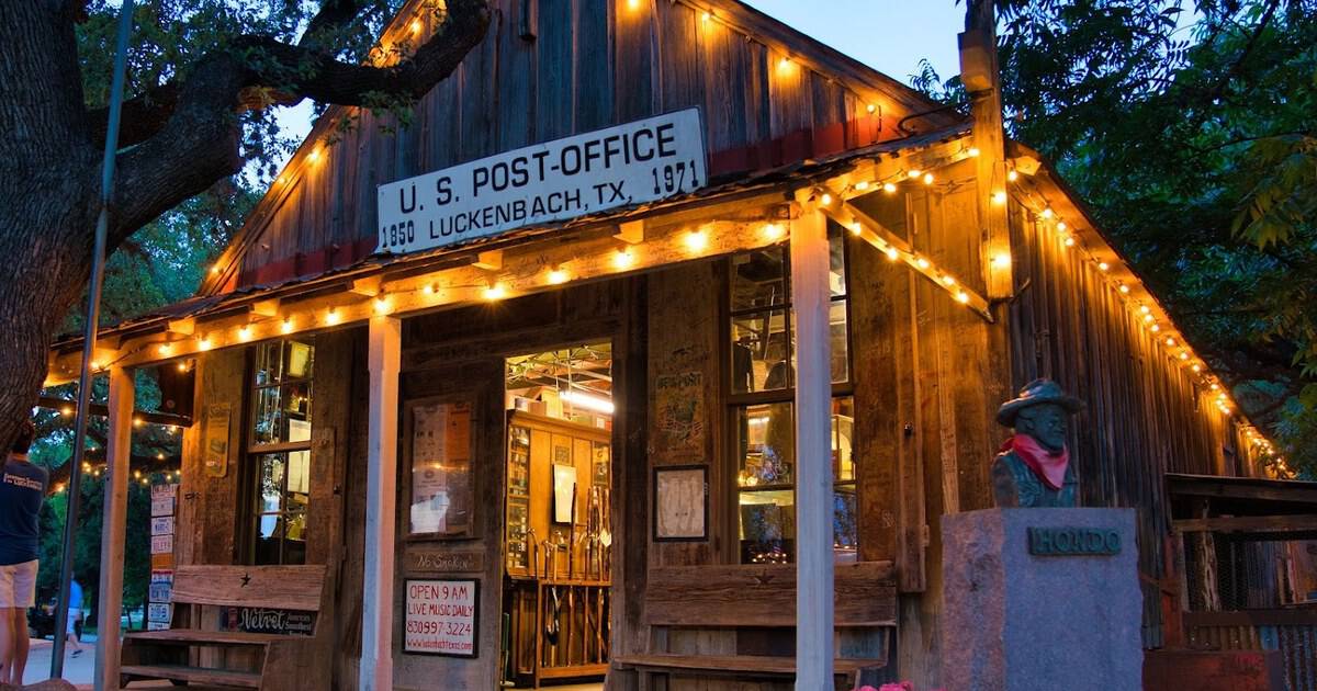 This Tiny Texas Town Feels Like Somebody Hit Pause in the 1950s