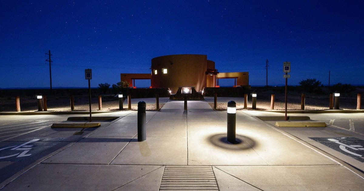 This Eerie West Texas Light Show Has Never Been Fully Explained