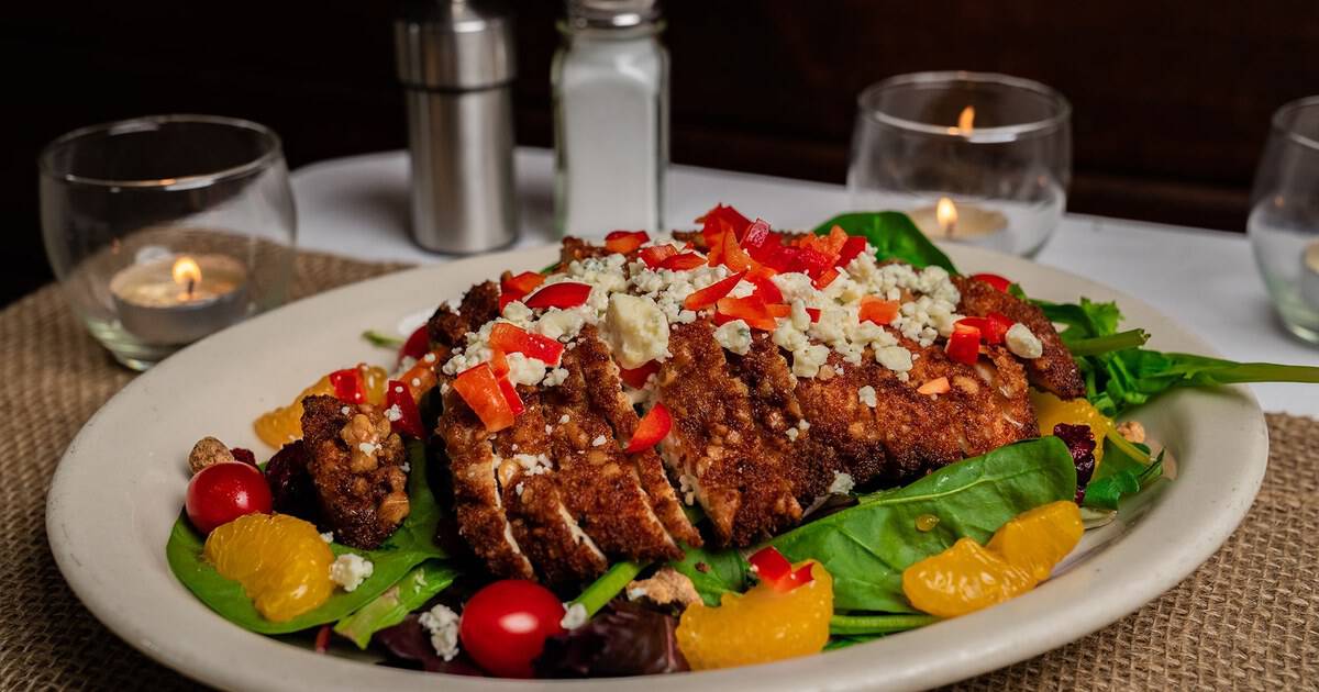 This Old-Fashioned Texas Restaurant Serves Home Cooking That Tastes Just Like Grandma’s