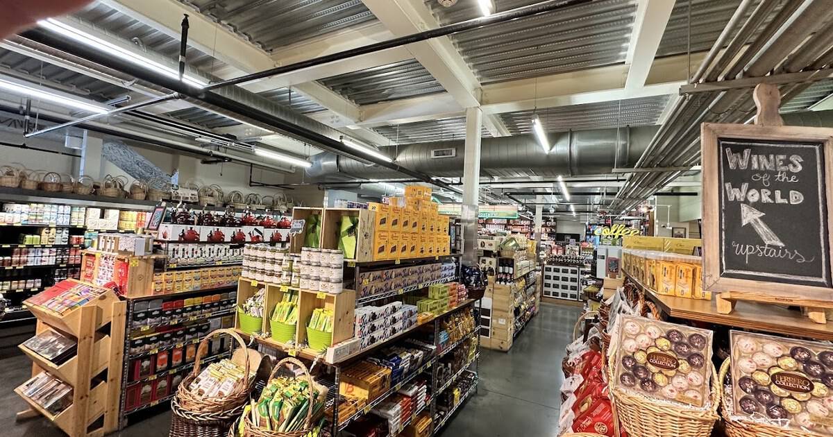 This Enormous Texas Grocery Store Holds 50 Countries and Needs a Full Day