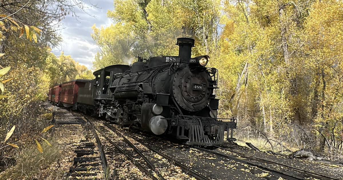 9 Scenic Train Rides That Roll Past Views You Can’t Drive To