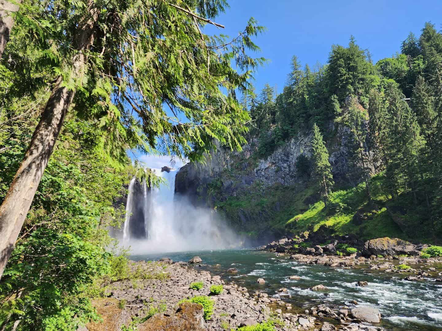 Snoqualmie Falls plunging 268 feet into its forested gorge, Snoqualmie, Washington