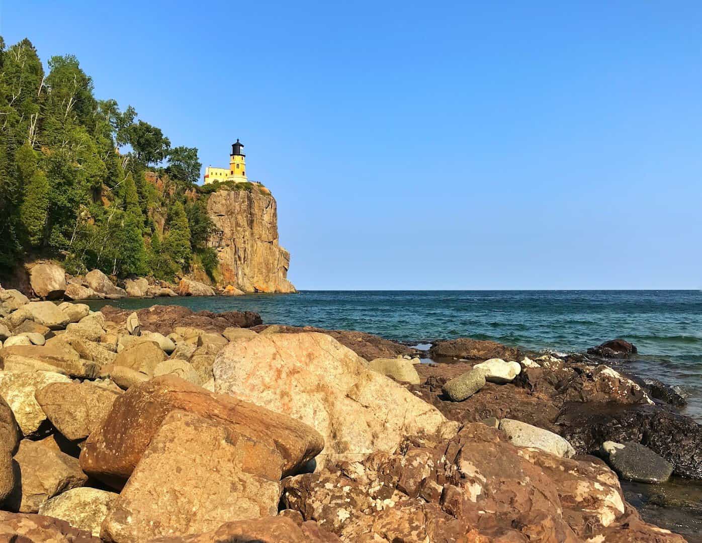 Split Rock Lighthouse on its cliff above Lake Superior along Highway 61, Minnesota