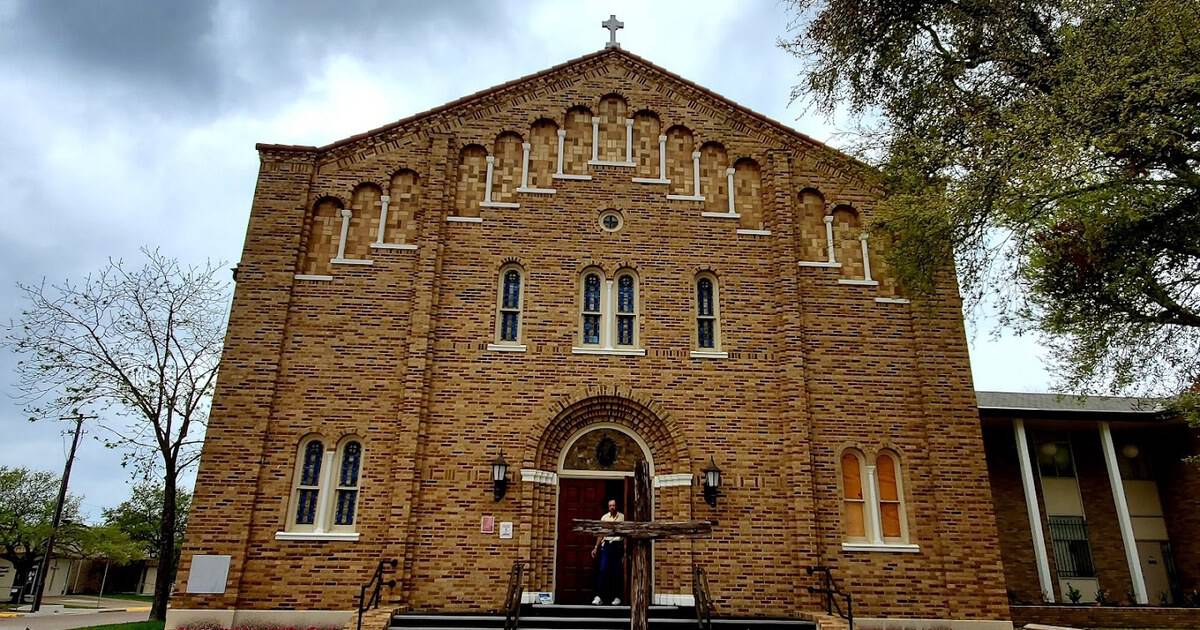 This Historic Texas Church Was Built by 100 Sicilian Families and Glows With Painted Arches