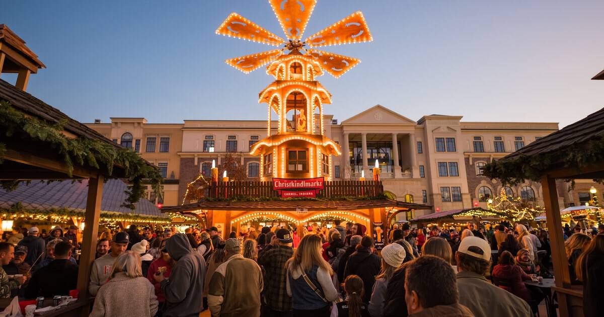 9 Magical Christmas Markets in the Midwest