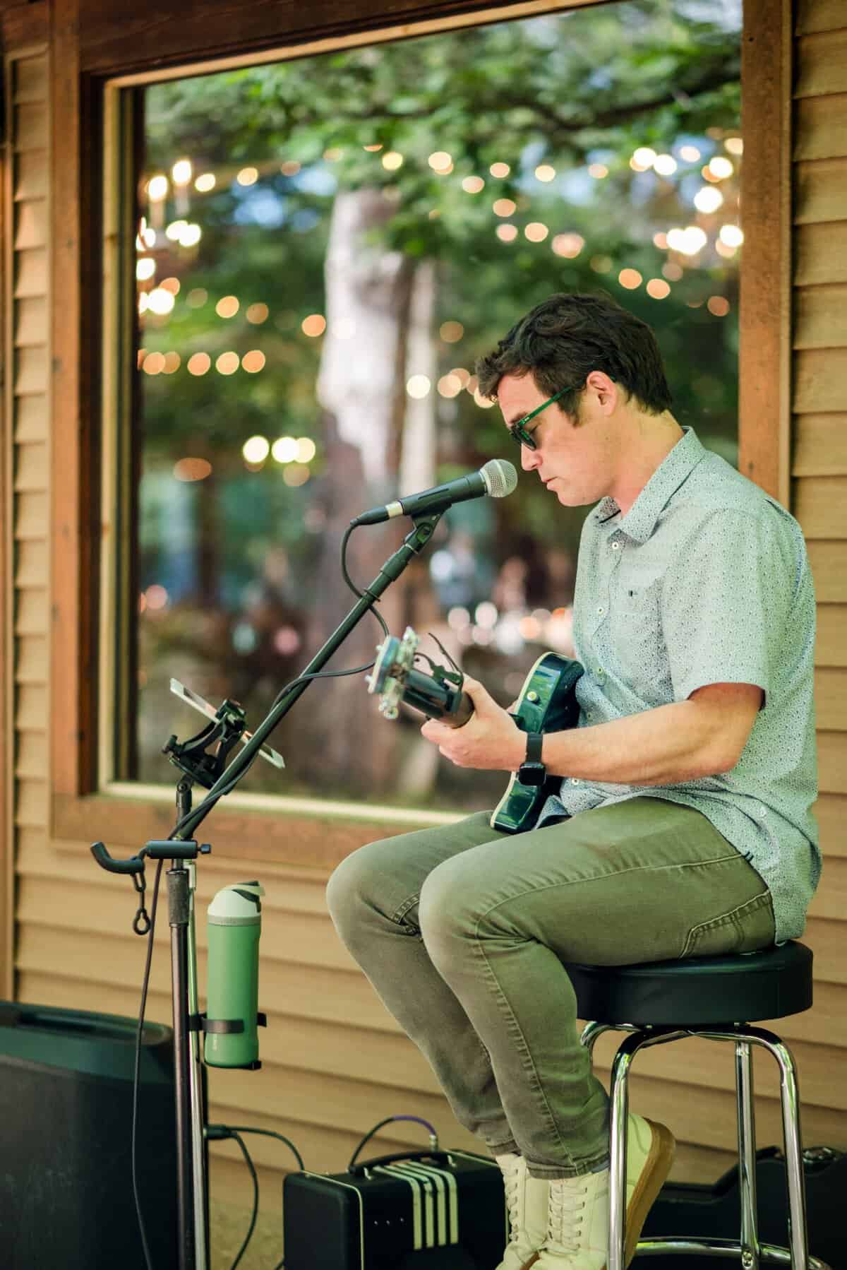 Live music at Chateau Grand Traverse near Traverse City, Michigan