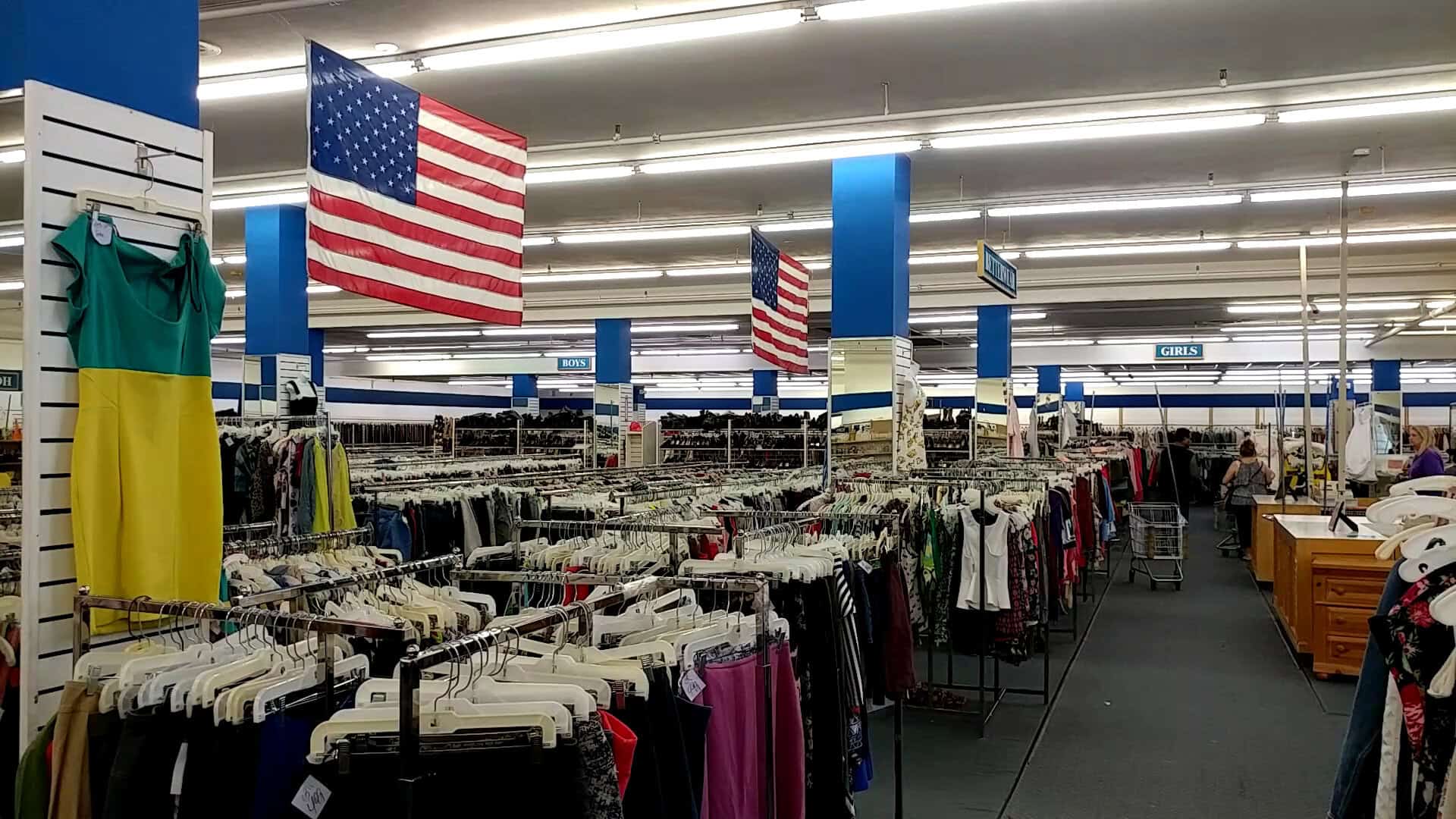 Clothing racks at Value World Thrift in Dallas