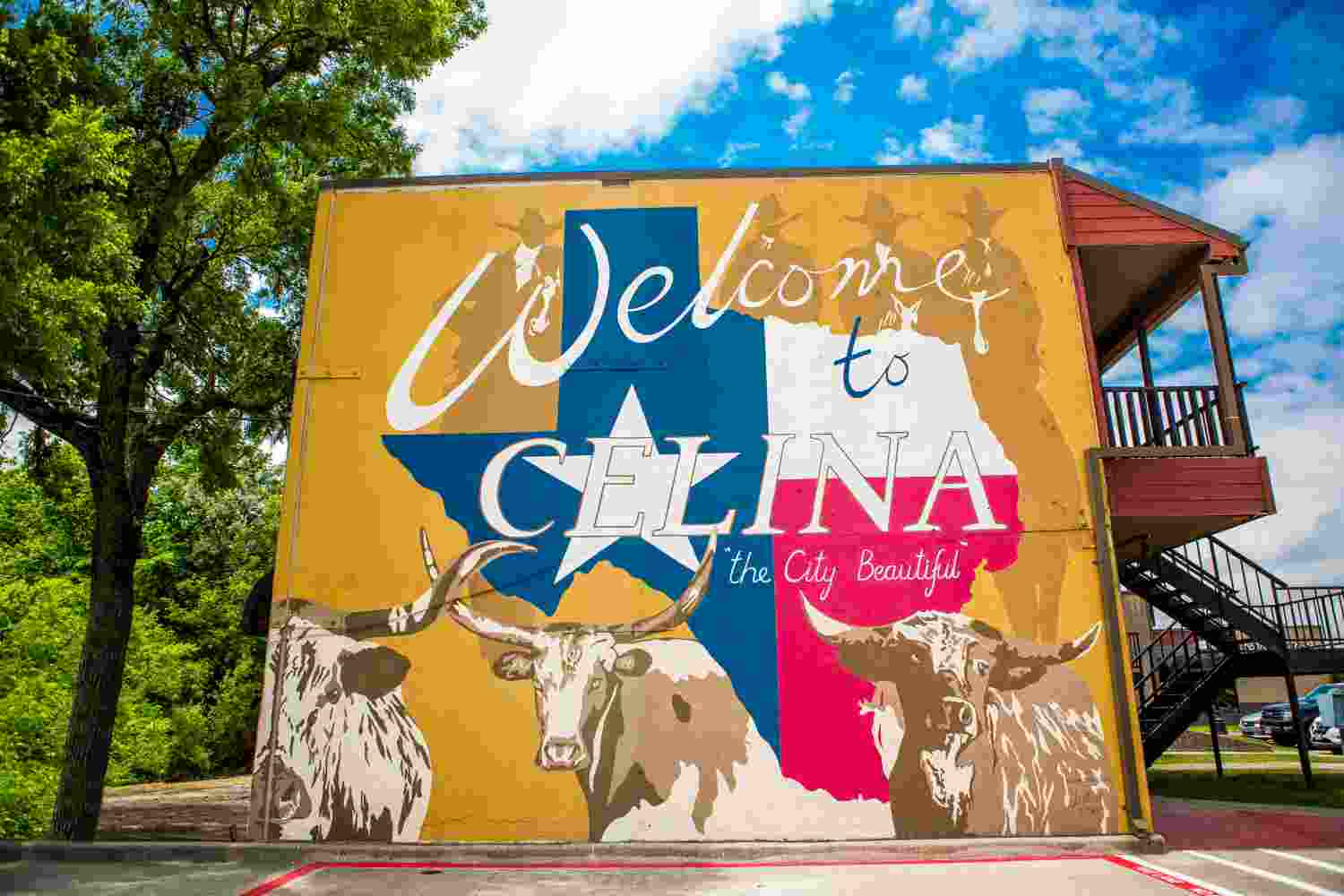 The Welcome to Celina, the City Beautiful mural with a Texas flag and longhorns