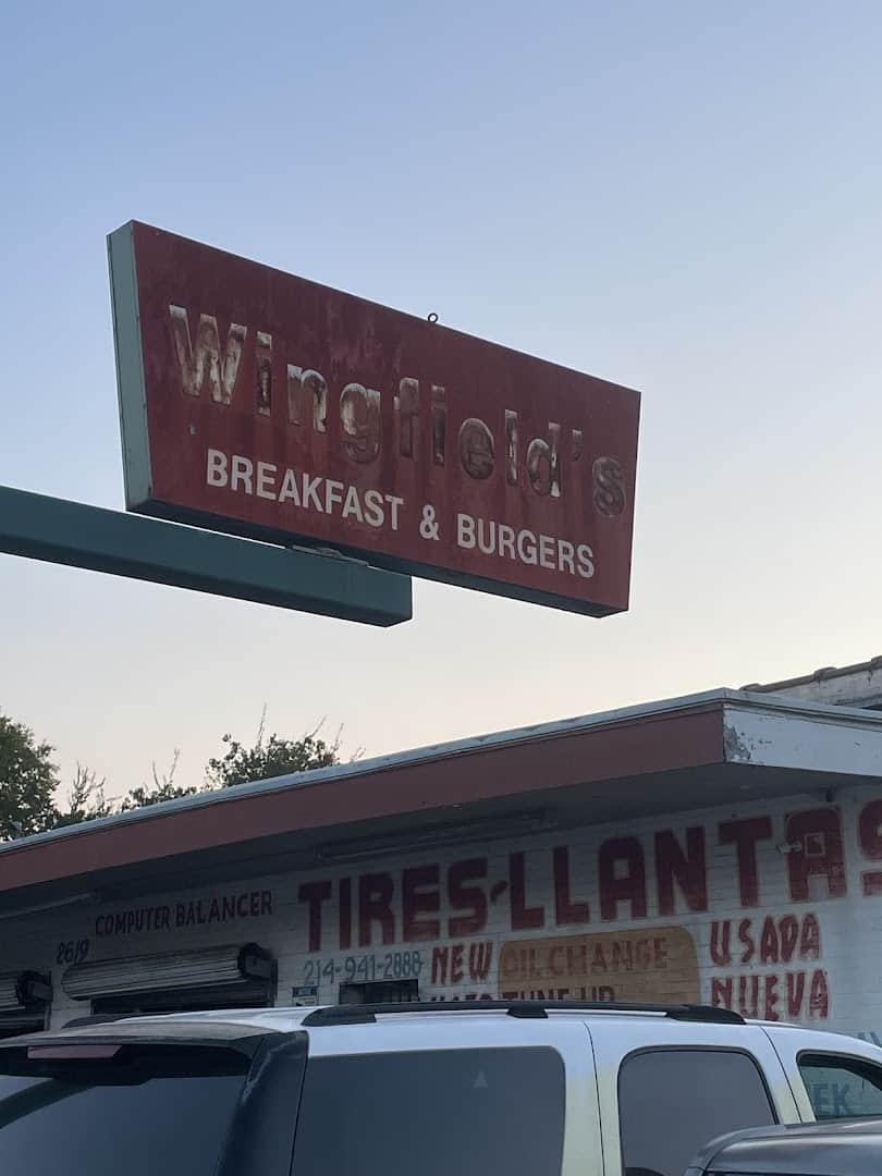 Wingfield's Breakfast and Burgers sign in Oak Cliff, Dallas