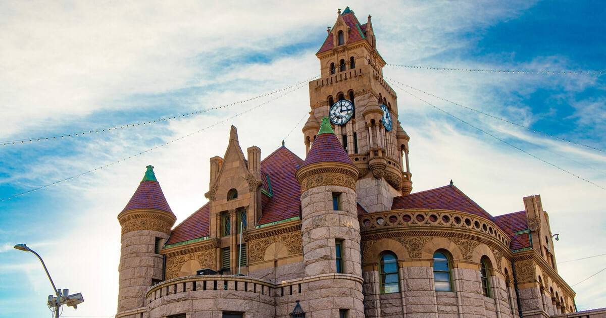 This Storybook Texas Courthouse Is So Beautiful People Drive for Hours Just to See It