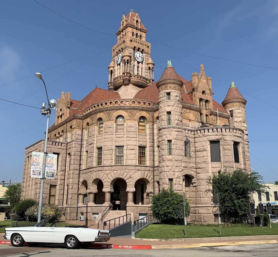 The pink granite Wise County Courthouse in Decatur, Texas